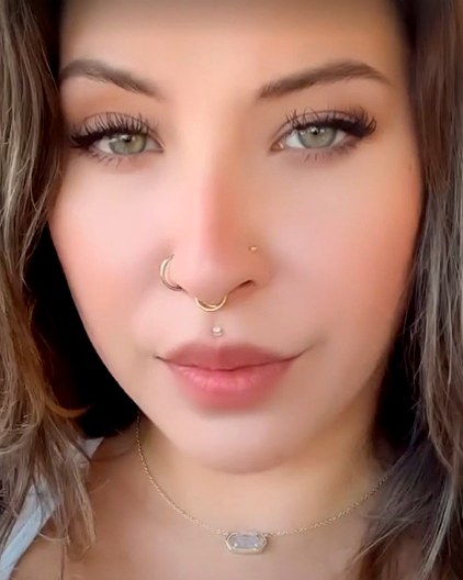 Kara, Piercing Specialist